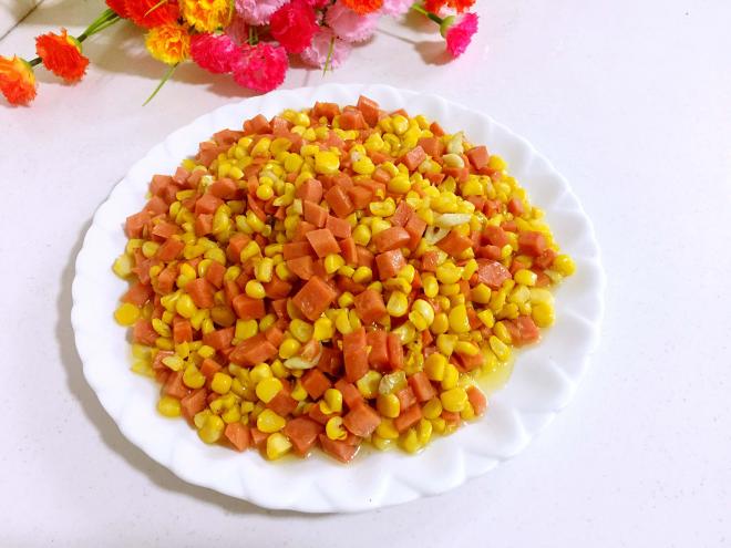 甜玉米炒火腿肠