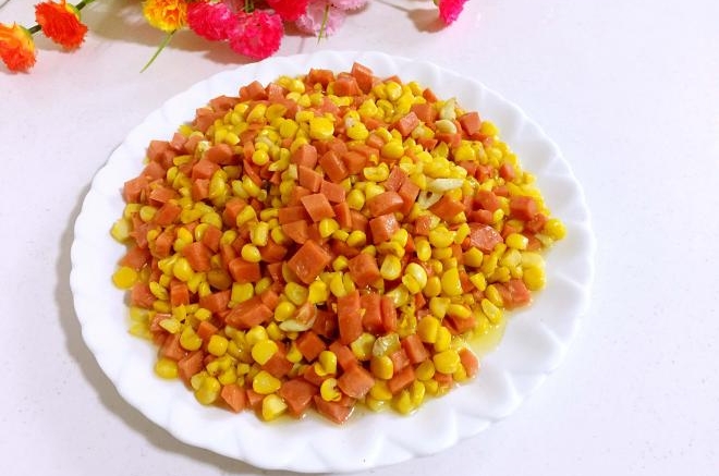 甜玉米炒火腿肠