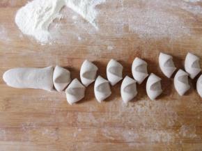 切成均匀的剂子