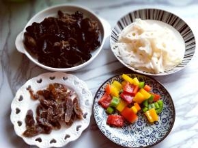 食材准备完成。