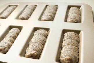 刚好是一盘12个，不算很满。