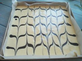 再用筷子竖着来回划几道