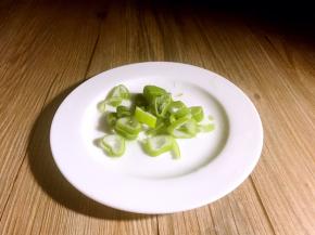 葱花切好，备用