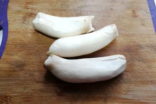 杏鲍菇先洗干净擦干水