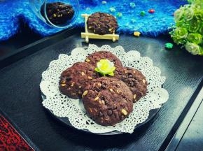 装盘，又香又脆，好吃极啦！