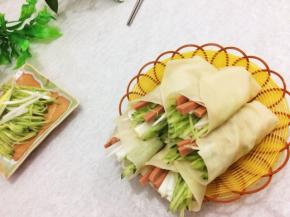 卷上自己喜欢的菜