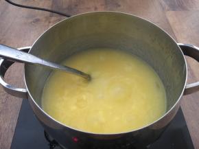 然后小火煮5分钟即可。