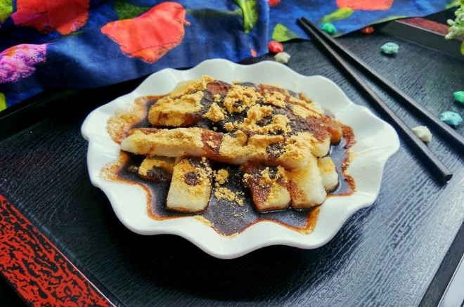 黄豆粉红糖糍粑