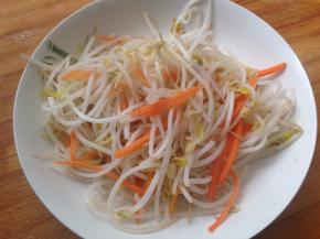炒豆芽