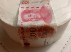像这样一张一张粘上去就可以了。