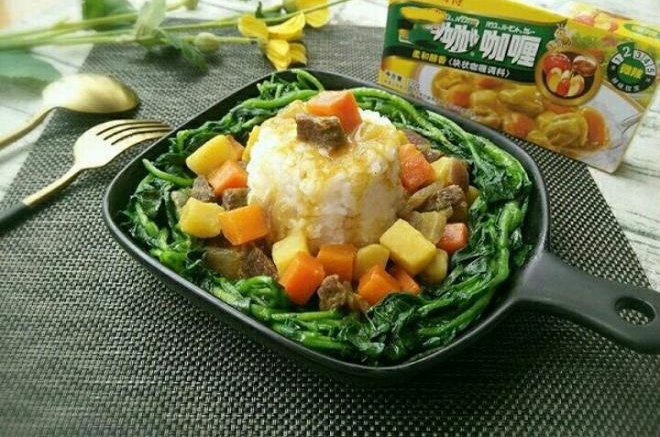 咖喱牛肉饭
