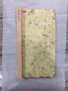 我是用辅助工具确定大小的，大家可以随自己喜好。