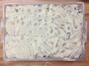 另一面也筛上奶粉