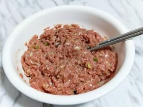 拌均匀，静止10分钟。