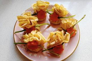 依次包完所有福袋，放入蒸锅蒸15分钟左右即好