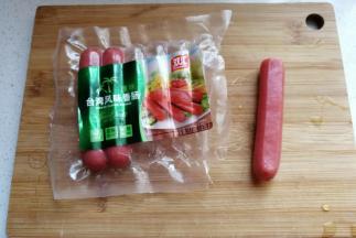 准备台湾风味香肠备用