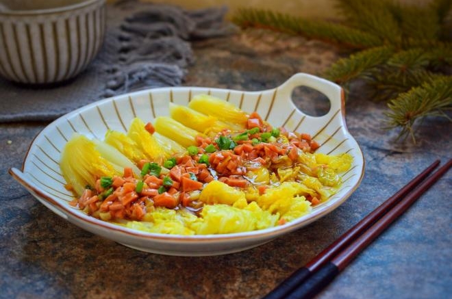 火腿蒜蓉娃娃菜