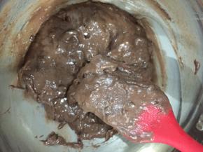 搅拌至无颗粒状态。