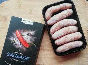 把纯肉肠，室温下解冻