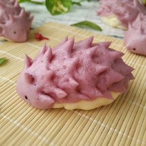 蒸好的刺猬油油亮亮的。