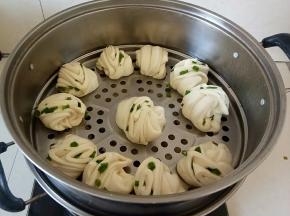 放置大约30分钟发酵至两倍大。