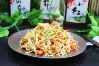 麻辣鲜香的手撕鸡胸肉