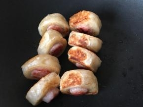 侧面也要煎一分钟