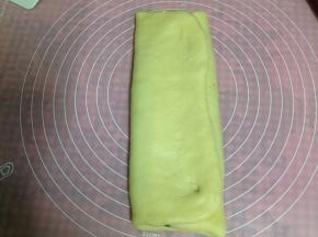 然后三折包裹起来