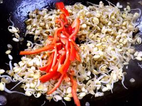加入红椒条