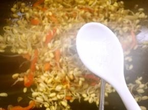 调入味精