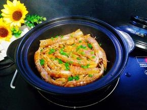 最后滴几滴芝麻油即可上桌