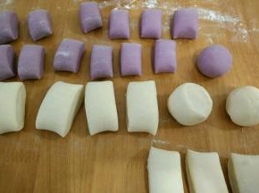 分割成小剂子。
