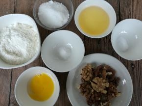 准备好所有材料，以免制作时手忙脚乱。