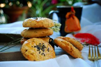 美味的核桃酥就做好了。