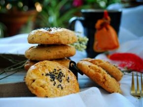 美味的核桃酥就做好了。