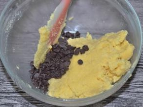 加入巧克力豆
