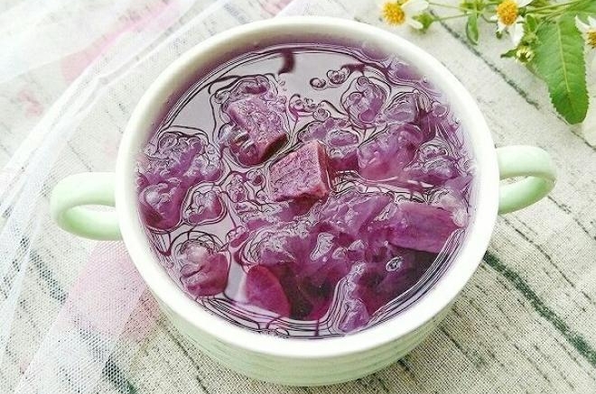 紫薯银耳羹