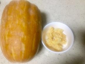 蜜观南瓜干银耳