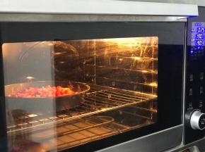 烤箱预热190度，烤13分钟