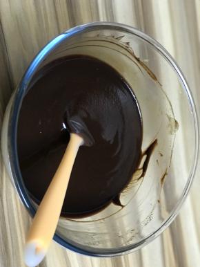 搅匀后放入冰箱冷藏4小时