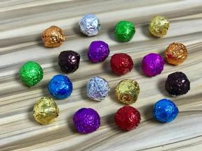 保鲜膜包一层，再用好看的糖纸包上