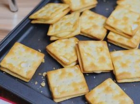 夹起来