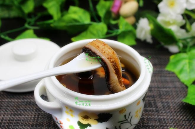 黄芪炖红极参