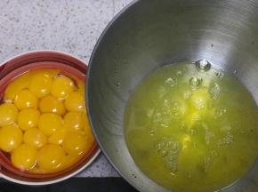 分离蛋黄蛋清
