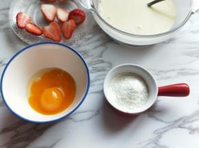 只有蛋黄，准备工作完成。