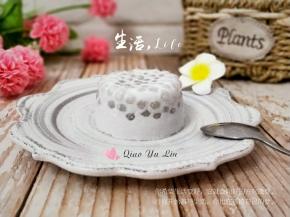 脱模时模具在热水里浸泡几秒即可。