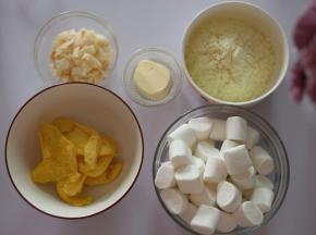 先准备好所有原材料，待会才不会手忙脚乱。