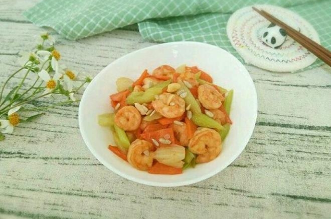 西芹炒虾仁