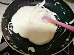 搅拌到棉花糖化开