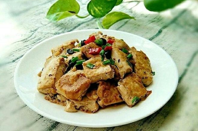 豆豉焖豆腐